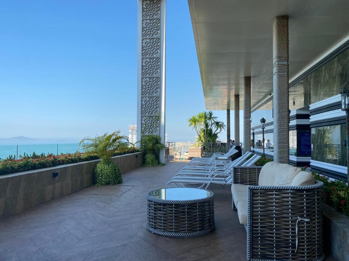 Riviera Jomtien Roomy 1-Bdr Seaview Condo Esterno foto