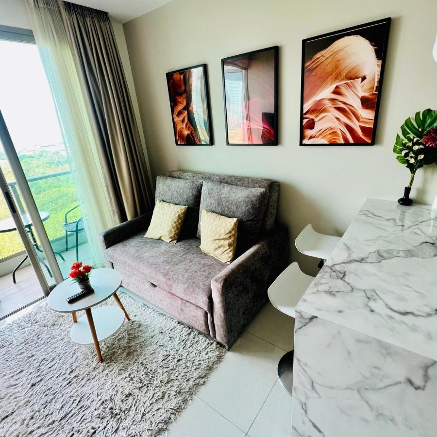 Riviera Jomtien Roomy 1-Bdr Seaview Condo Esterno foto